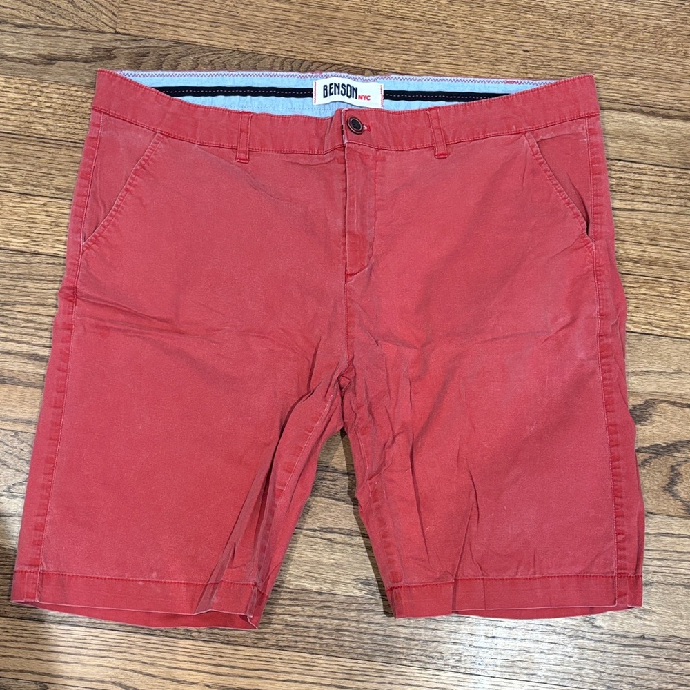 Men's Washed Red Flat-Front Chino Shorts 38 waist